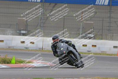 media/Oct-15-2022-Fastrack Riders (Sat) [[9a18b22502]]/Level2/Turn 9 1130am/